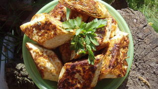 Турецкие рулеты с брынзой