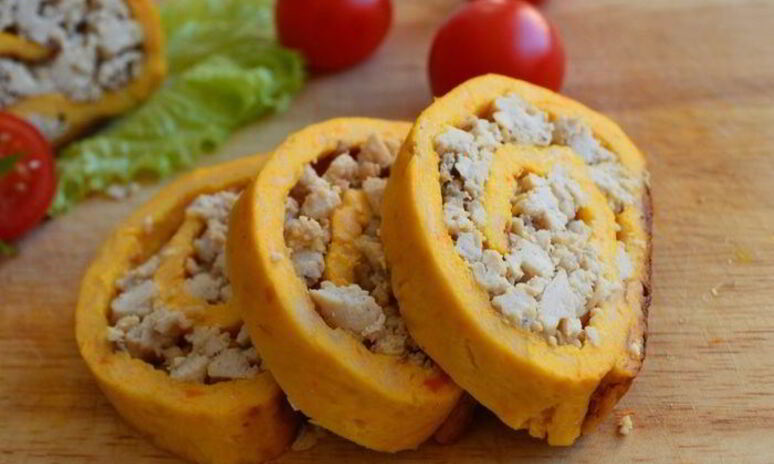 Рецепт тыквенно-яичного рулет с куриной начинкой