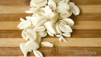 сало с чесноком на водяной бане в банке