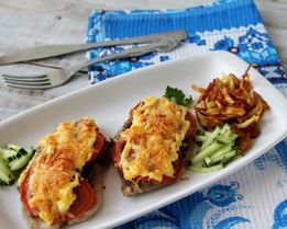 Свинина грибы помидоры сыр в духовке