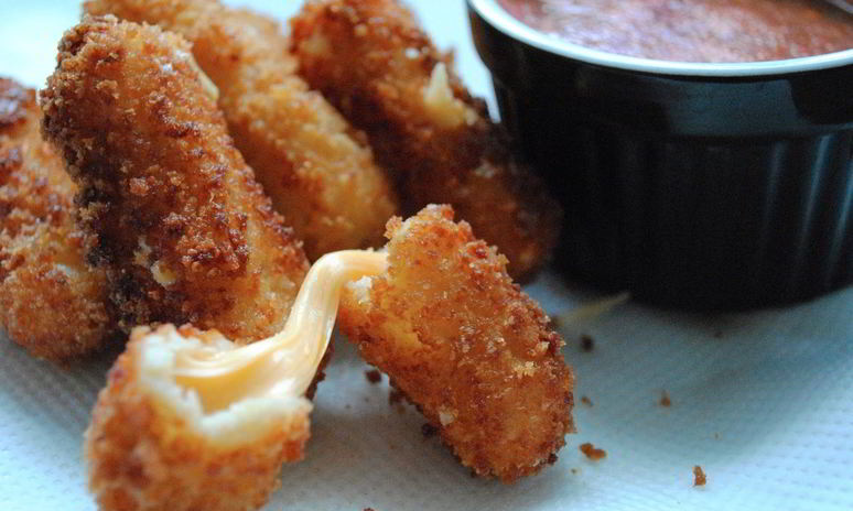 Рецепт сырных палочек в кляре