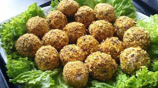 Сырные шарики с фисташками