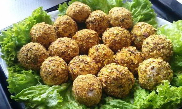 Рецепт сырных шариков с фисташками