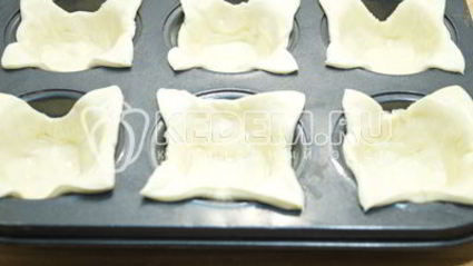тарталетки из слоеного теста