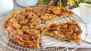 Банановый тарт-татен на слоеном тесте