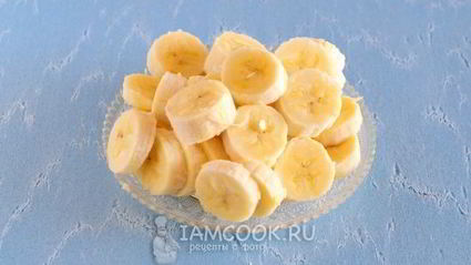 банановый тарт-татен на слоеном тесте