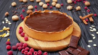 Шоколадно-малиновый тарт