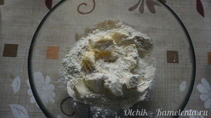 тарт с грушами и миндалем