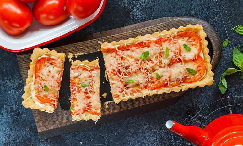 Рецепт тарта с помидорами и сыром