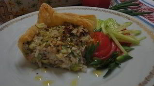 Тарт с цукини, рисом и орехами