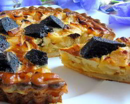 Тарт с яблоками и Boudin Noir