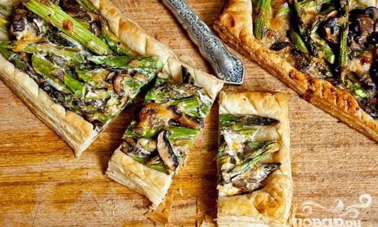 Рецепт тарта со спаржей, грибами и сыром