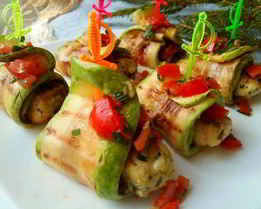 Закуска из кабачков с рыбой на шпажках