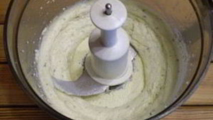 закуска с сыром и чесноком