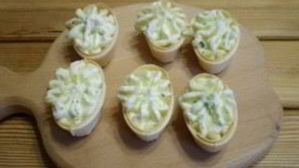 закуска с сыром и чесноком