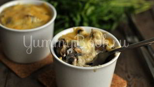 Жюльен с курицей и грибами